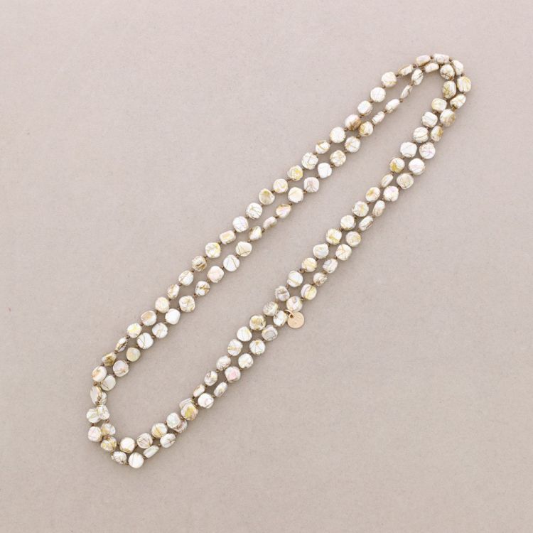 LONG NECKLACE KNOTS NACRE 1.2M