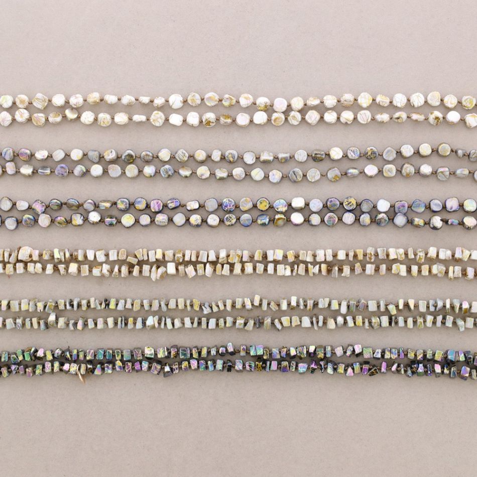 LONG NECKLACE KNOTS NACRE 1.2M