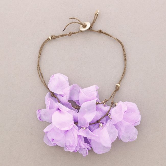 DOUBLE FABRIC FLOWER NECKLACE