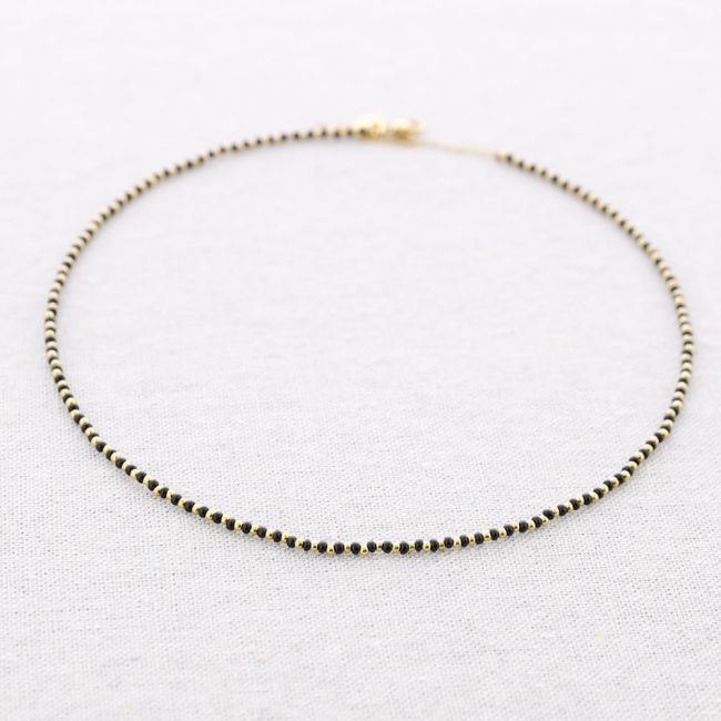 STEEL NECKLACE WITH BEADS