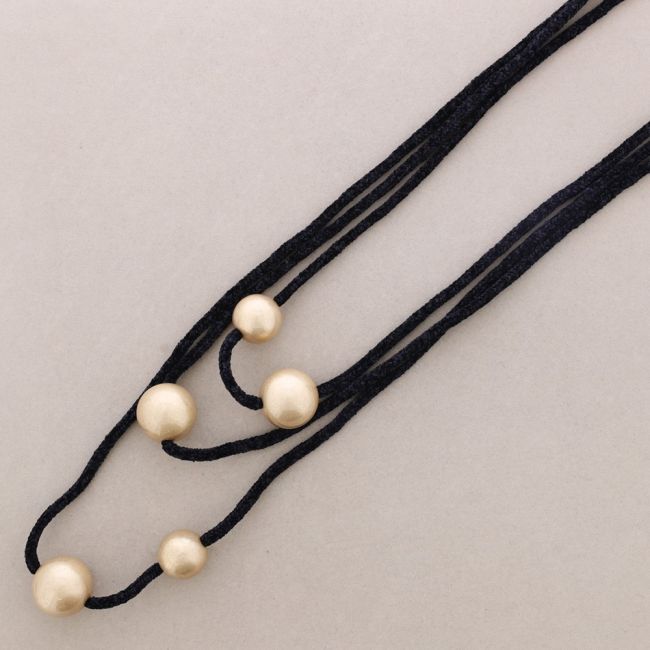 COLLAR LARGO TRIPLE CHENILLA BOLAS