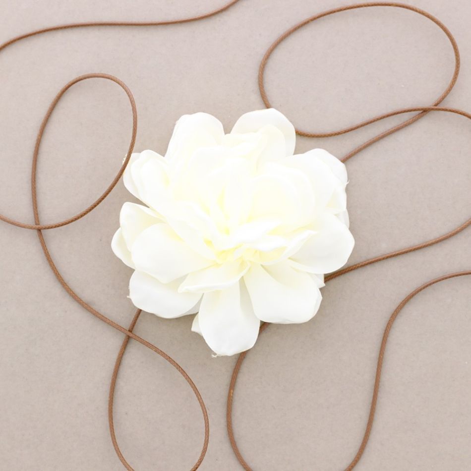 FABRIC FLOWER SHORT NECKLACE