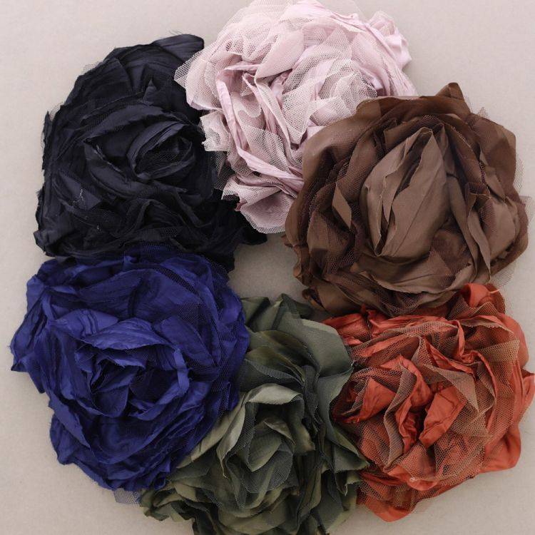 FLOWER BROOCH 17CM 2
