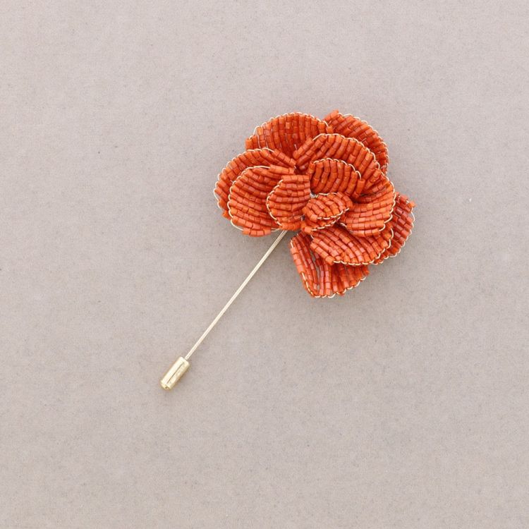 FACETED CRYSTALS FLOWER NEEDLE BROOCH 2