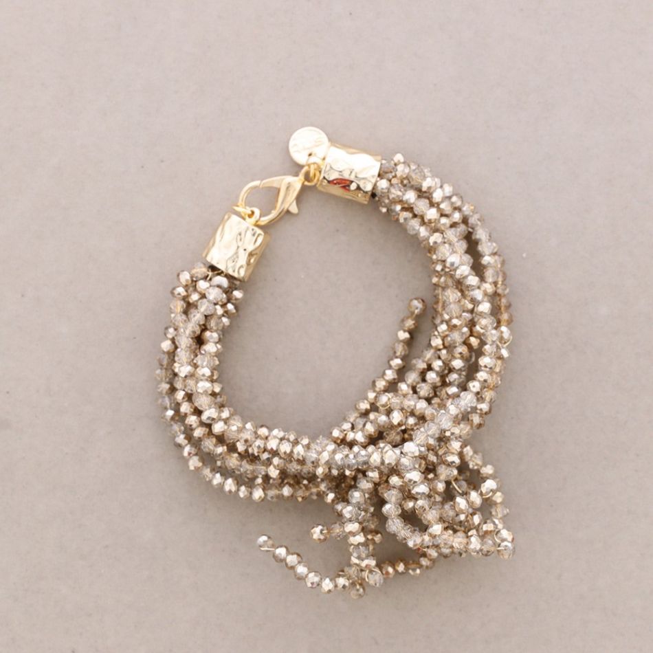 ADJUSTABLE FLOWER BRACELET WITH FACETED CRYSTALS