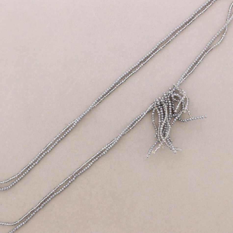 LONG ADJUSTABLE FLOWER NECKLACE WITH FACETED CRYSTALS