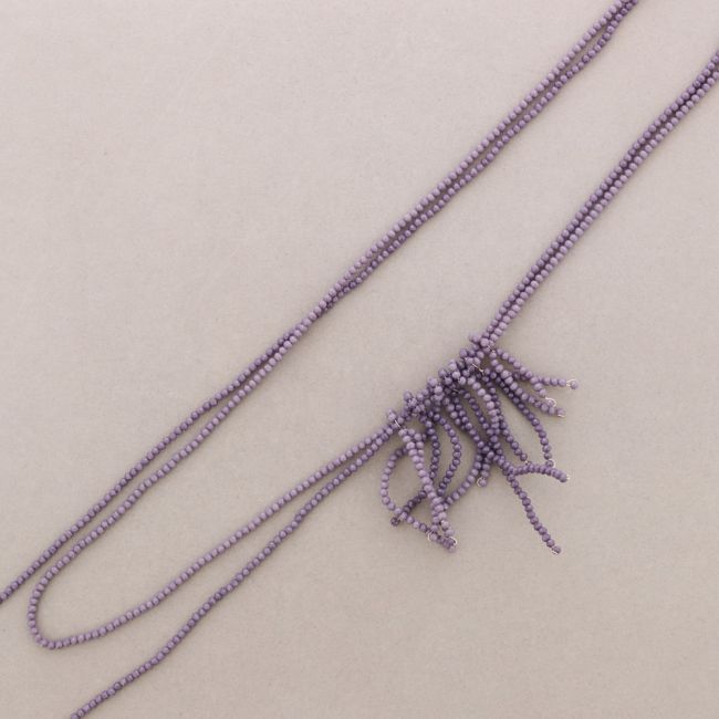 LONG ADJUSTABLE FLOWER NECKLACE WITH FACETED CRYSTALS