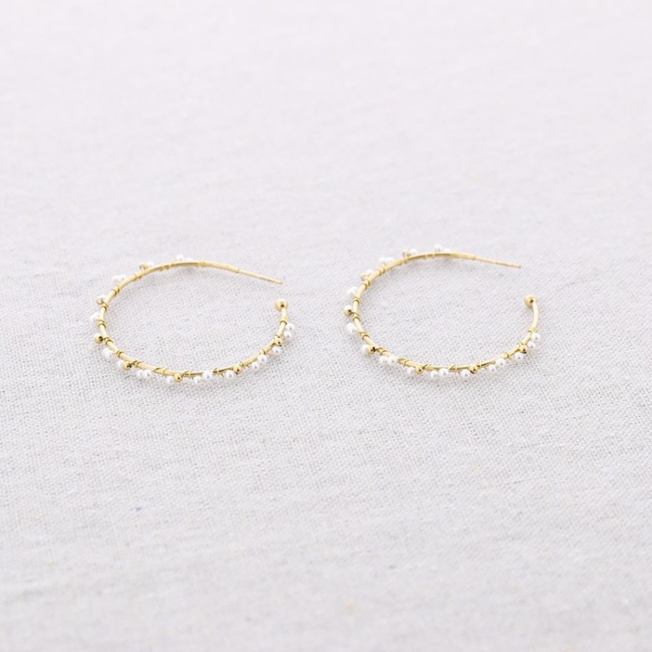 IMITATION PEARLS STEEL HOOP EARRINGS