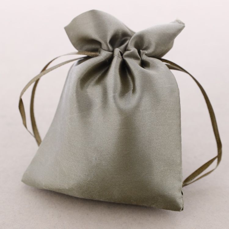BOLSITAS SATIN VERDE 10*13,5CM 50 PCS