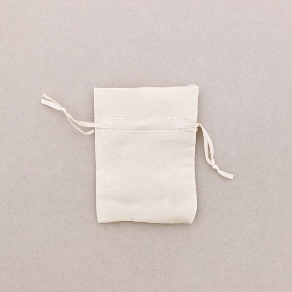 SATIN TAUPE BAGS 8*10,5CM 50 PCS