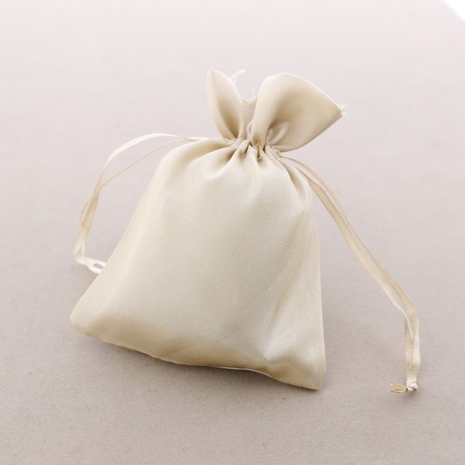 SATIN TUAPE BAGS 10*13,5CM 50 PCS