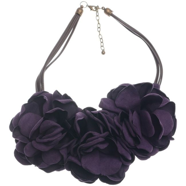 SHORT NECKLACE THREE FLOWERS