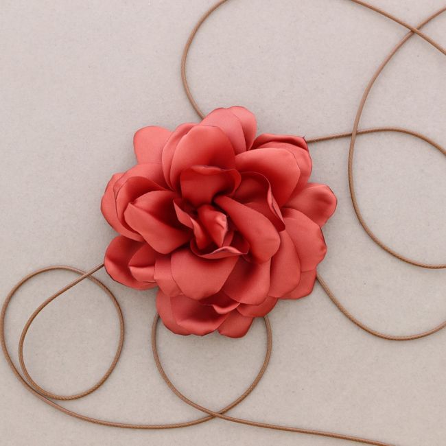 FABRIC FLOWER SHORT NECKLACE