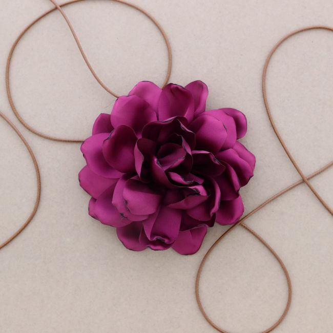 FABRIC FLOWER SHORT NECKLACE