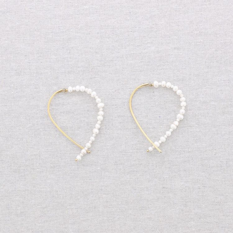 HEART STEEL EARRINGS WITH CULTURED PEARLS