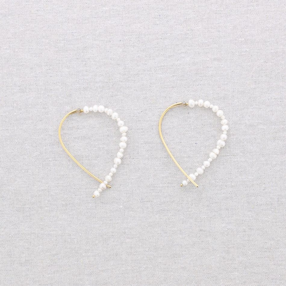 PENDIENTES ACERO CORAZÓN PERLAS CULTIVADAS