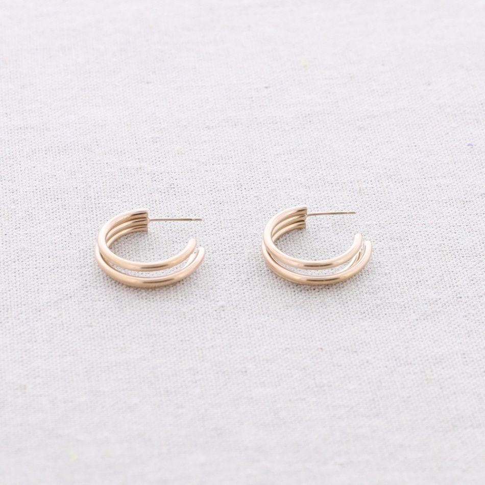 TRIPLE HOOP STEEL EARRINGS