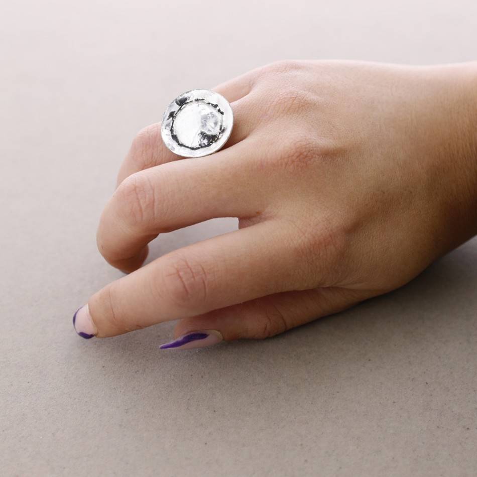 METAL RING
