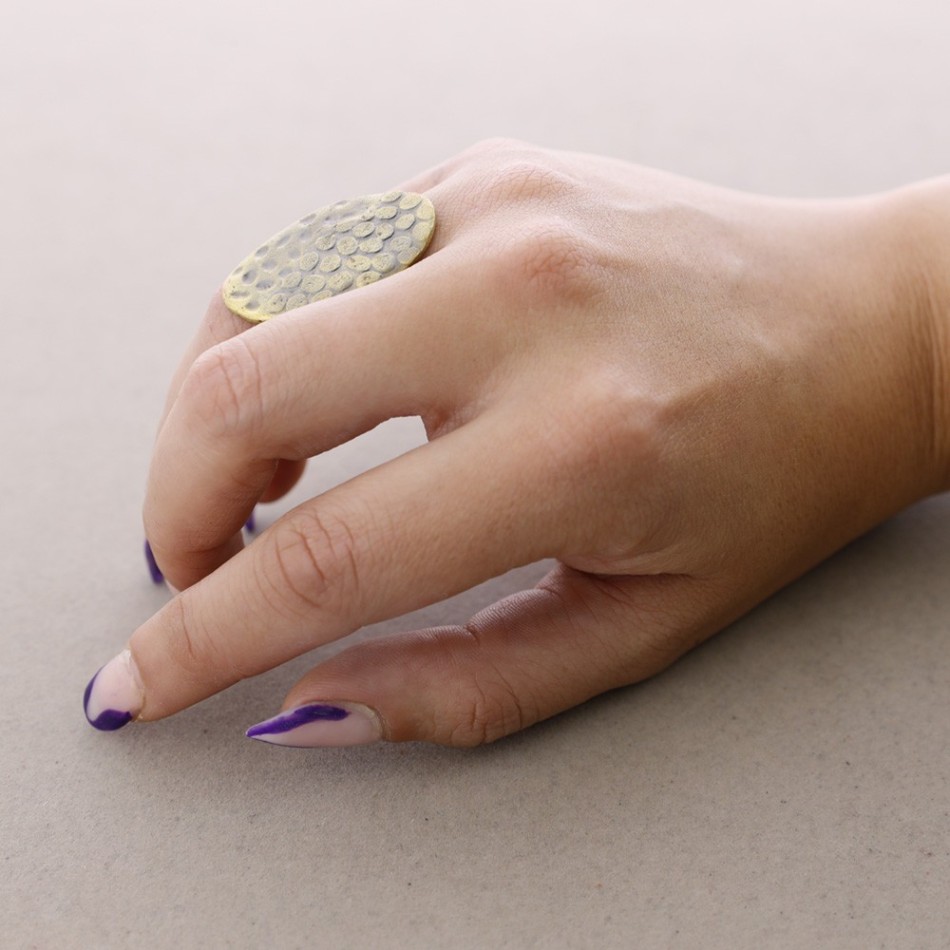METAL RING