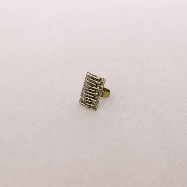 METAL RING