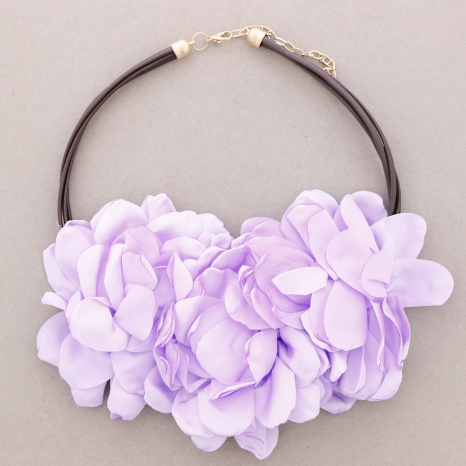 FABRIC FLOWERS SHORT NECKLACE