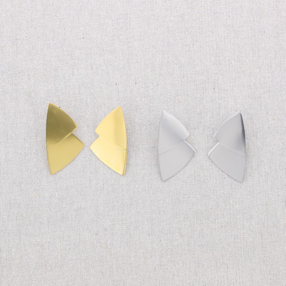 DOUBLE TRIANGLE STEEL EARRINGS