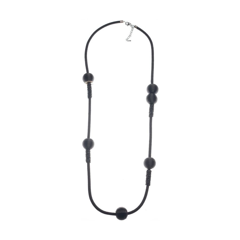 LONG NECKLACE WITH BALL BEADS