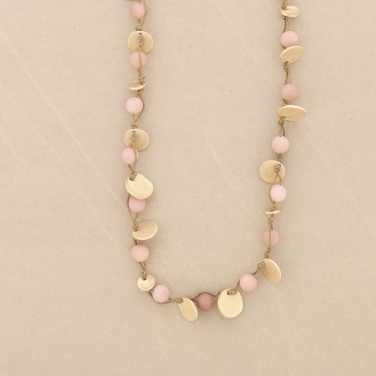 LONG NECKLACE WITH BRAIDED STONES WITH METAL MEDALS