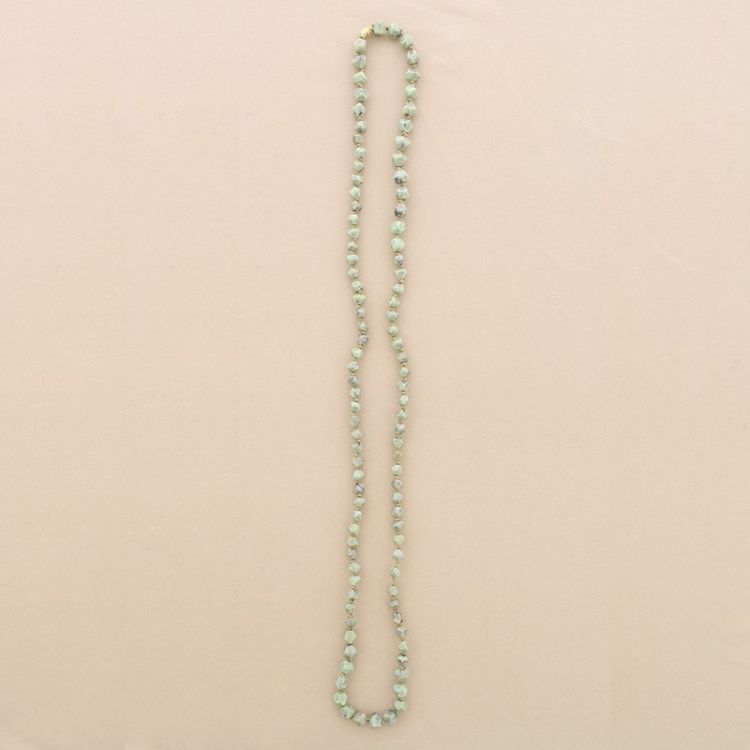 LONG RESIN BEADS NECKLACE