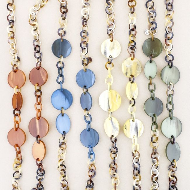 COLLAR LARGO ESLABONES CUENTAS RESINA