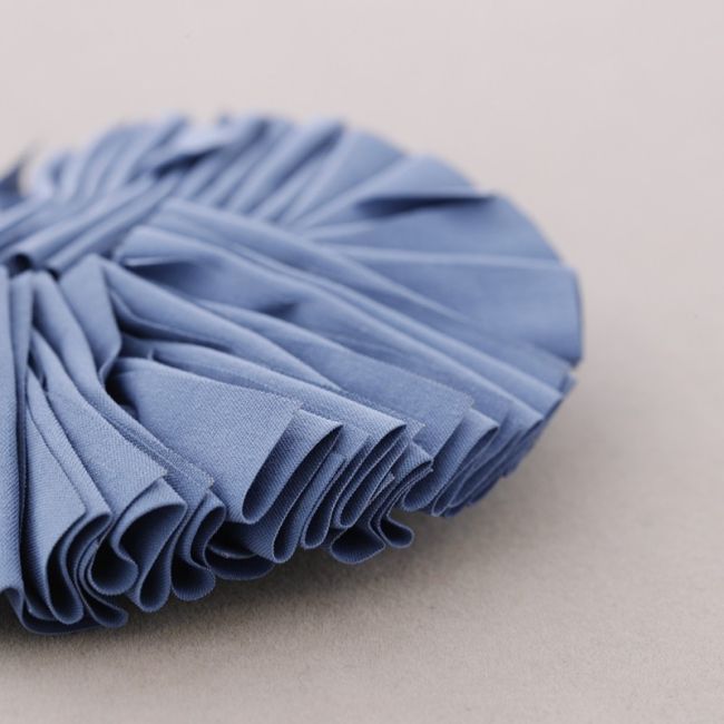 FABRIC FAN BRACELET