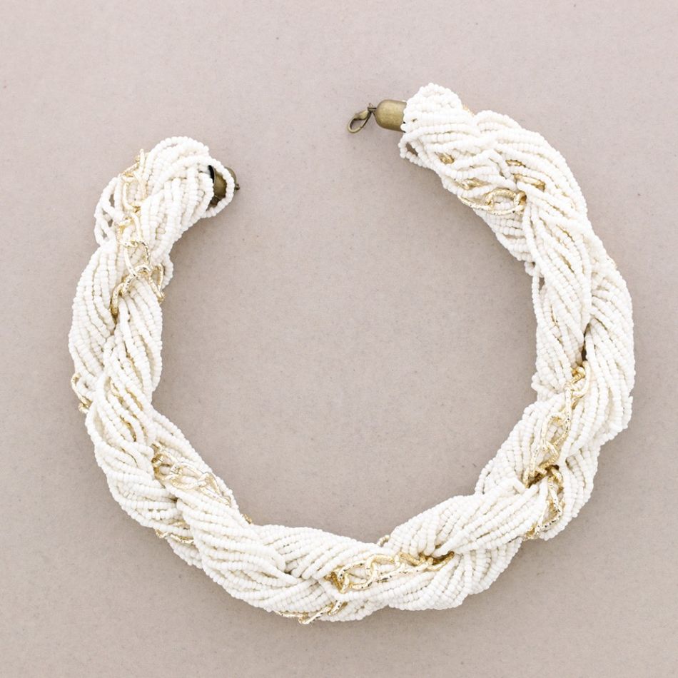 BEADS KNOT SHORT NECKLACE