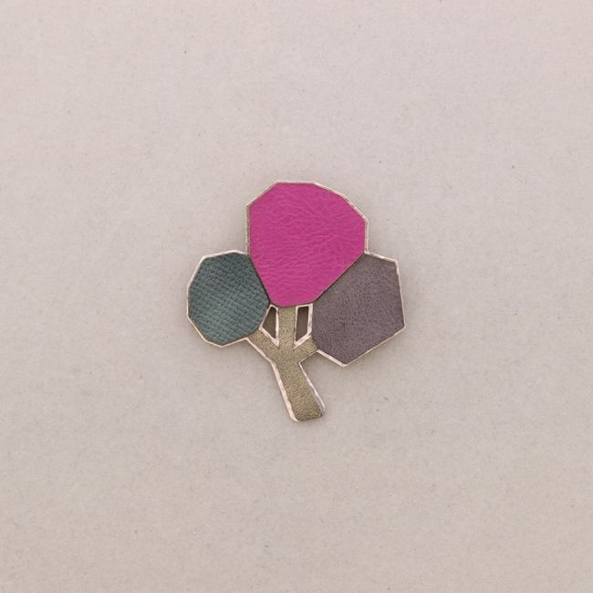 METAL TREE BROOCH IMITATION LEATHER