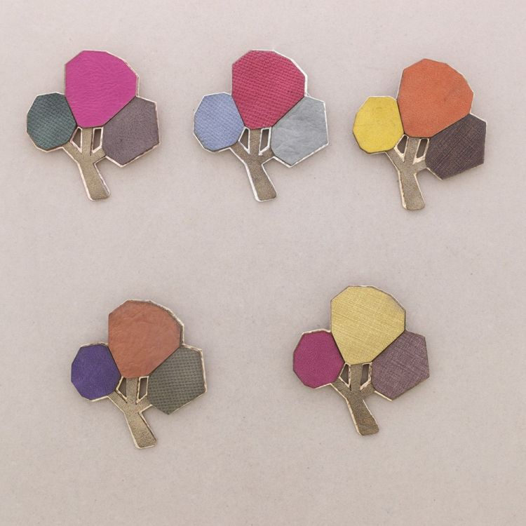 METAL TREE BROOCH IMITATION LEATHER 2