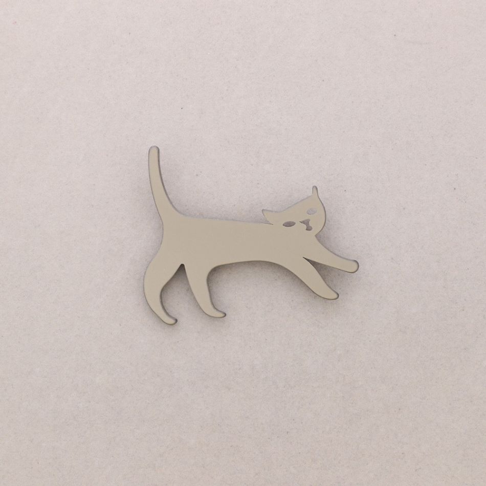 BROCHE GATITO RESINA