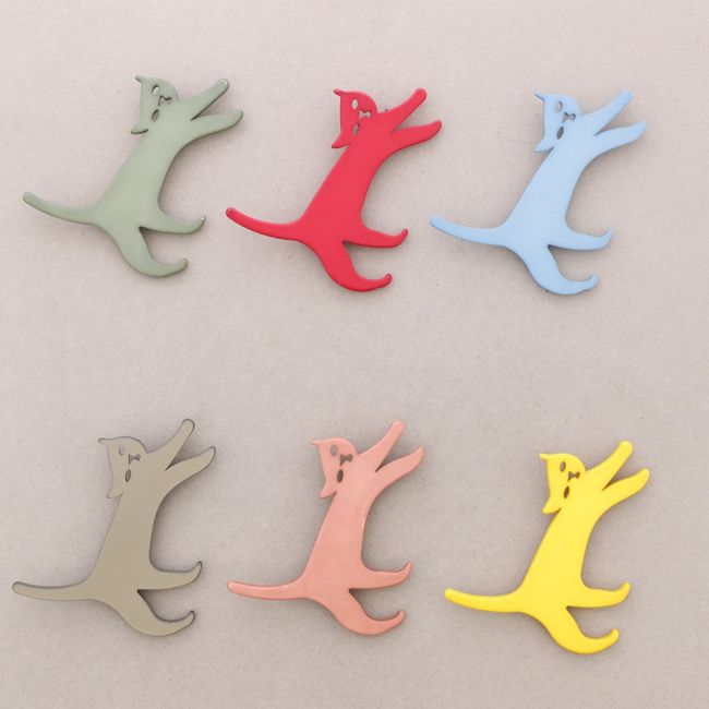 RESIN CAT BROOCH