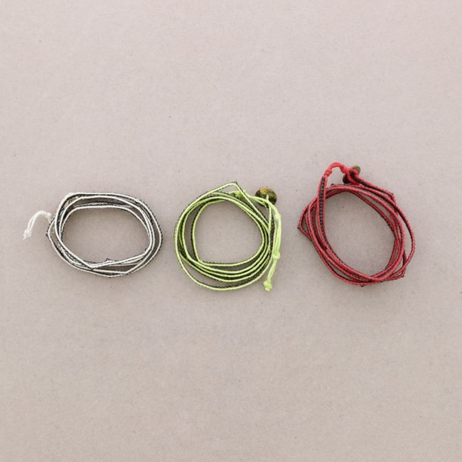 MACRAMÉ BRACELET WITH METAL BEADS