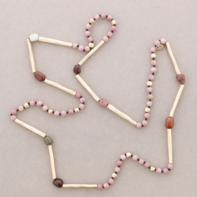 LONG NECKLACE METAL BEADS STONES