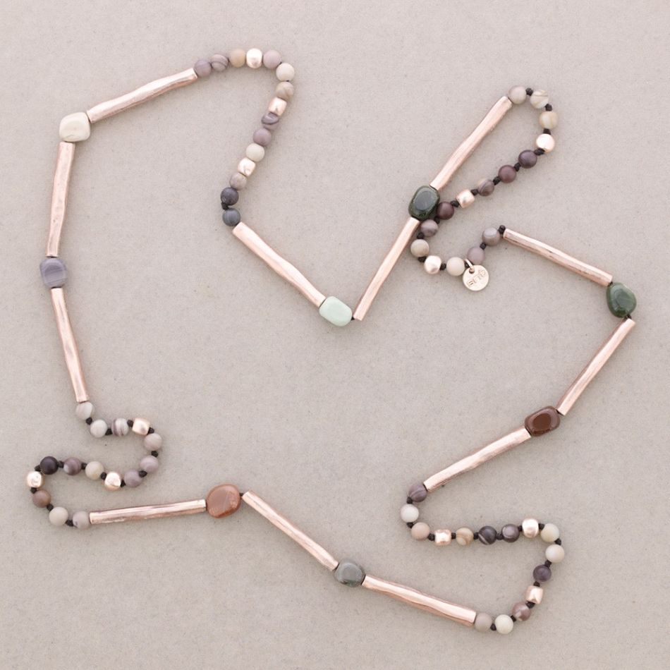 LONG NECKLACE METAL BEADS STONES