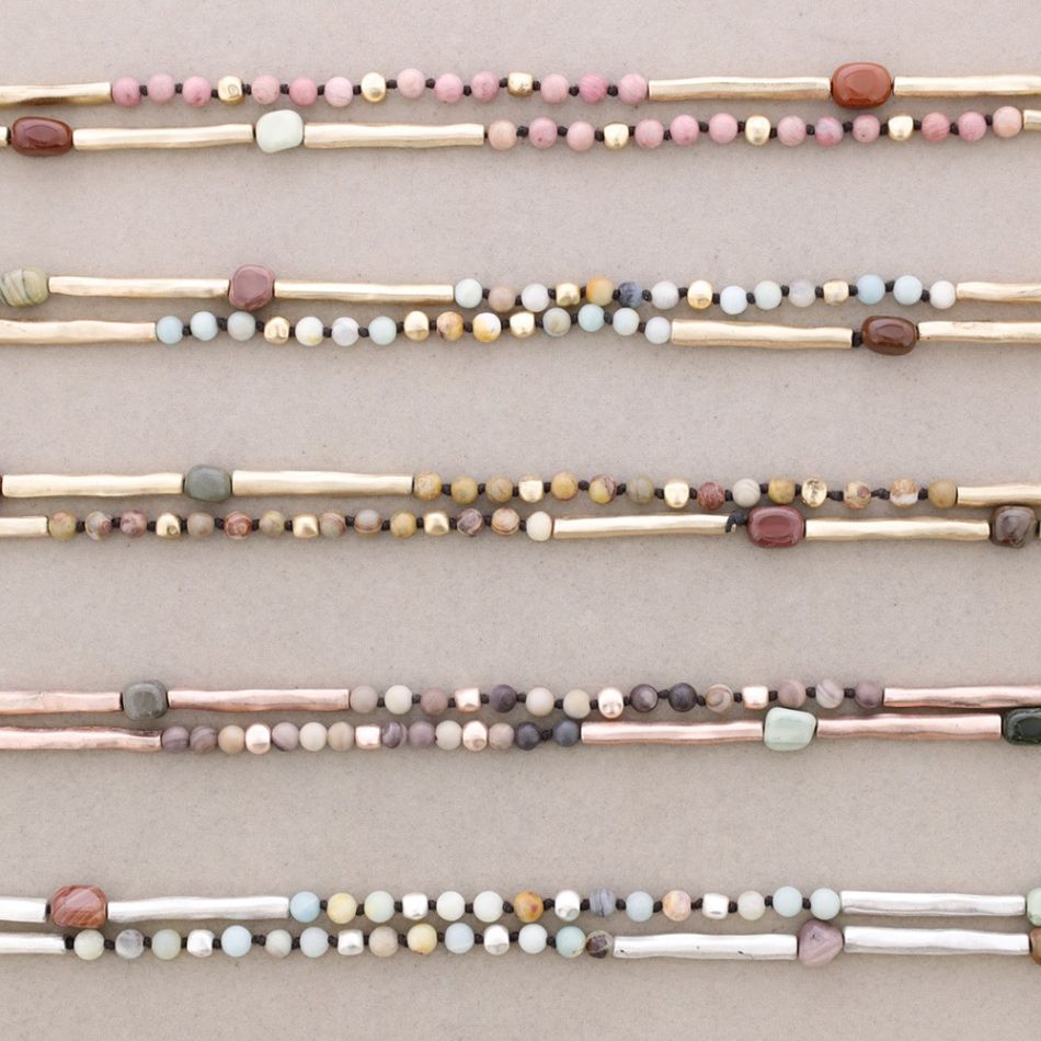 LONG NECKLACE METAL BEADS STONES