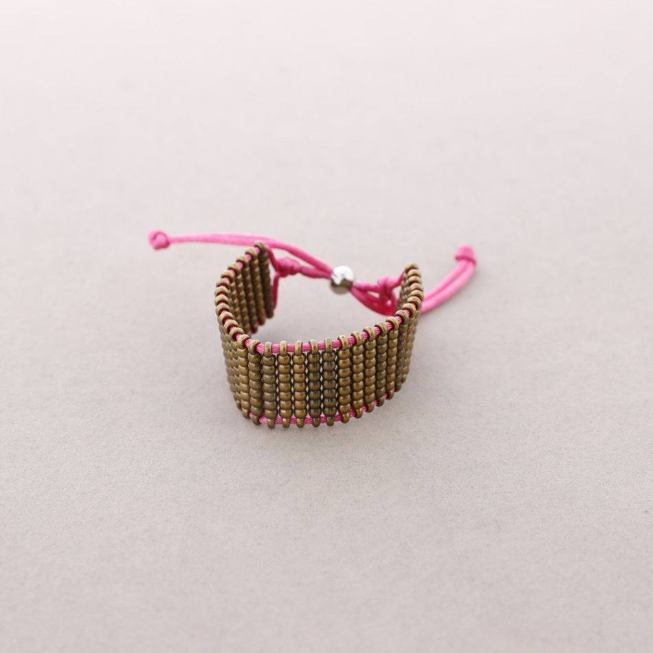 PULSERA MULTIFILAS CUENTAS METAL