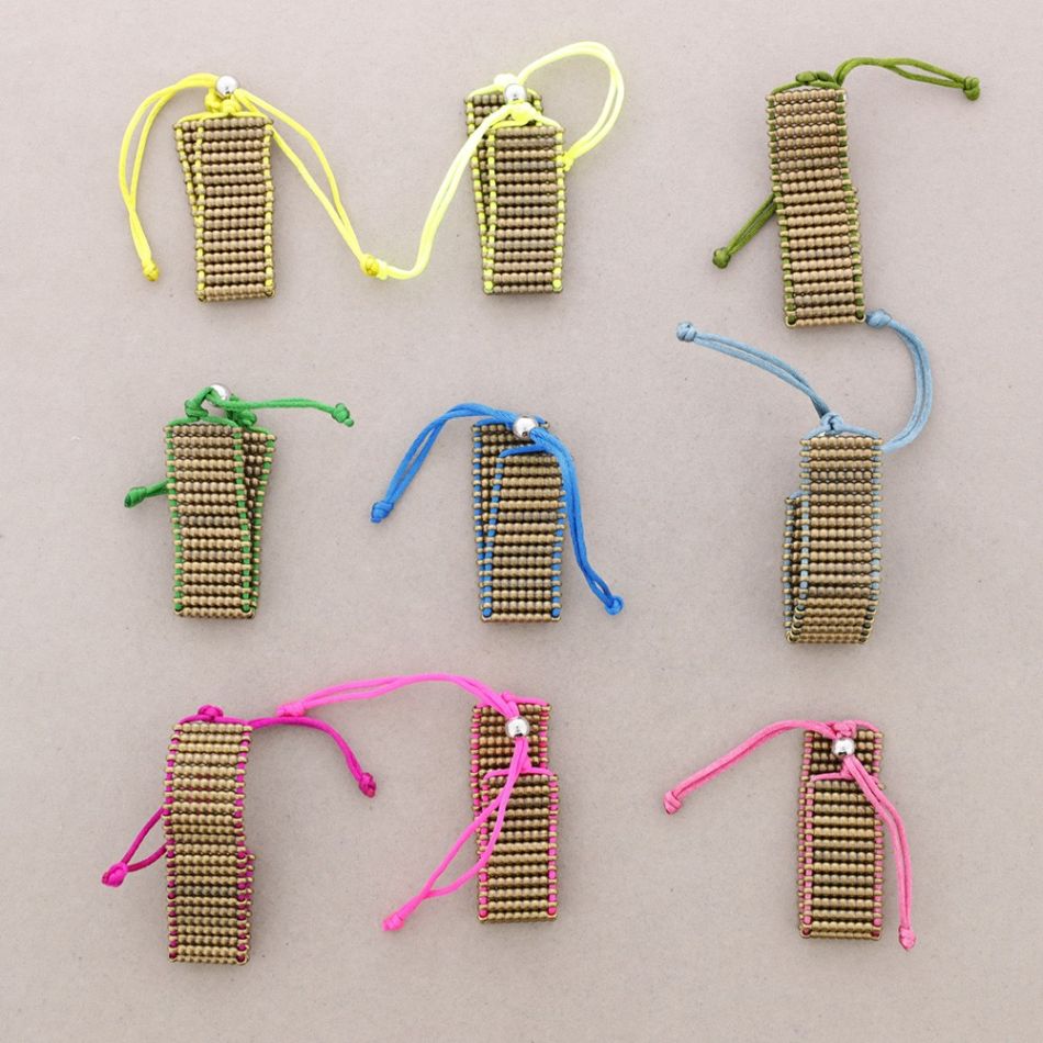 PULSERA MULTIFILAS CUENTAS METAL