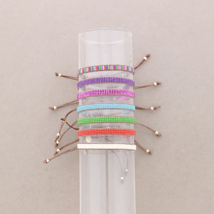 MACRAME BEAD BRACELET 2