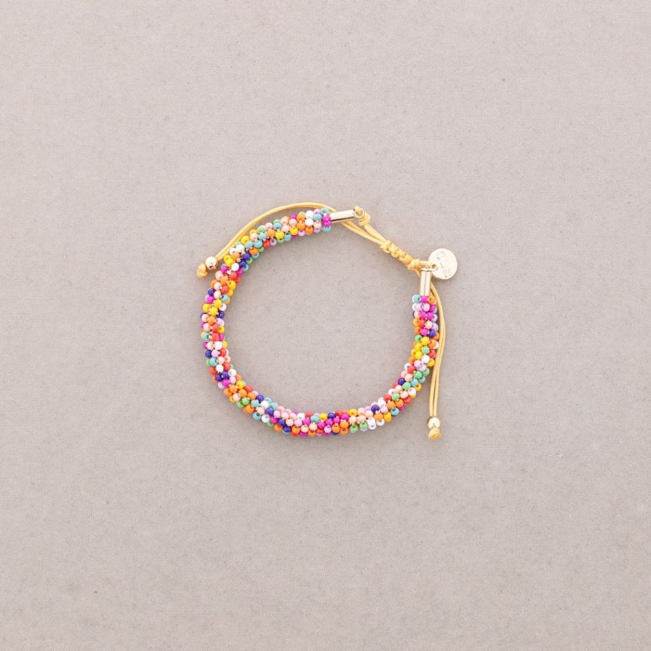 MACRAME BEAD BRACELET