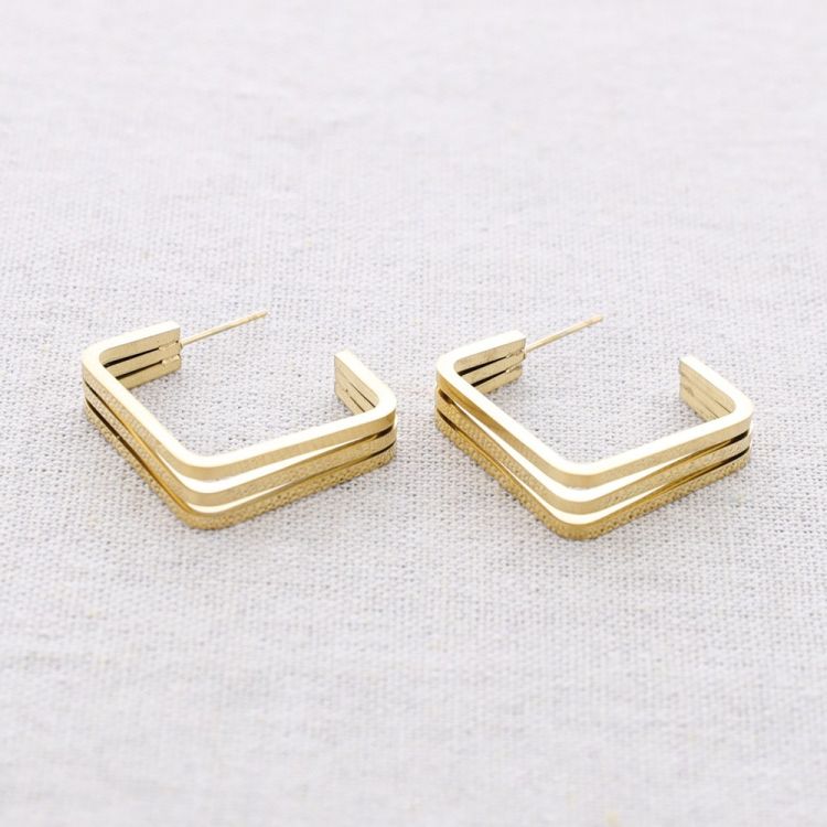 RECTANGULAR TRIPLE HOOP STEEL EARRINGS