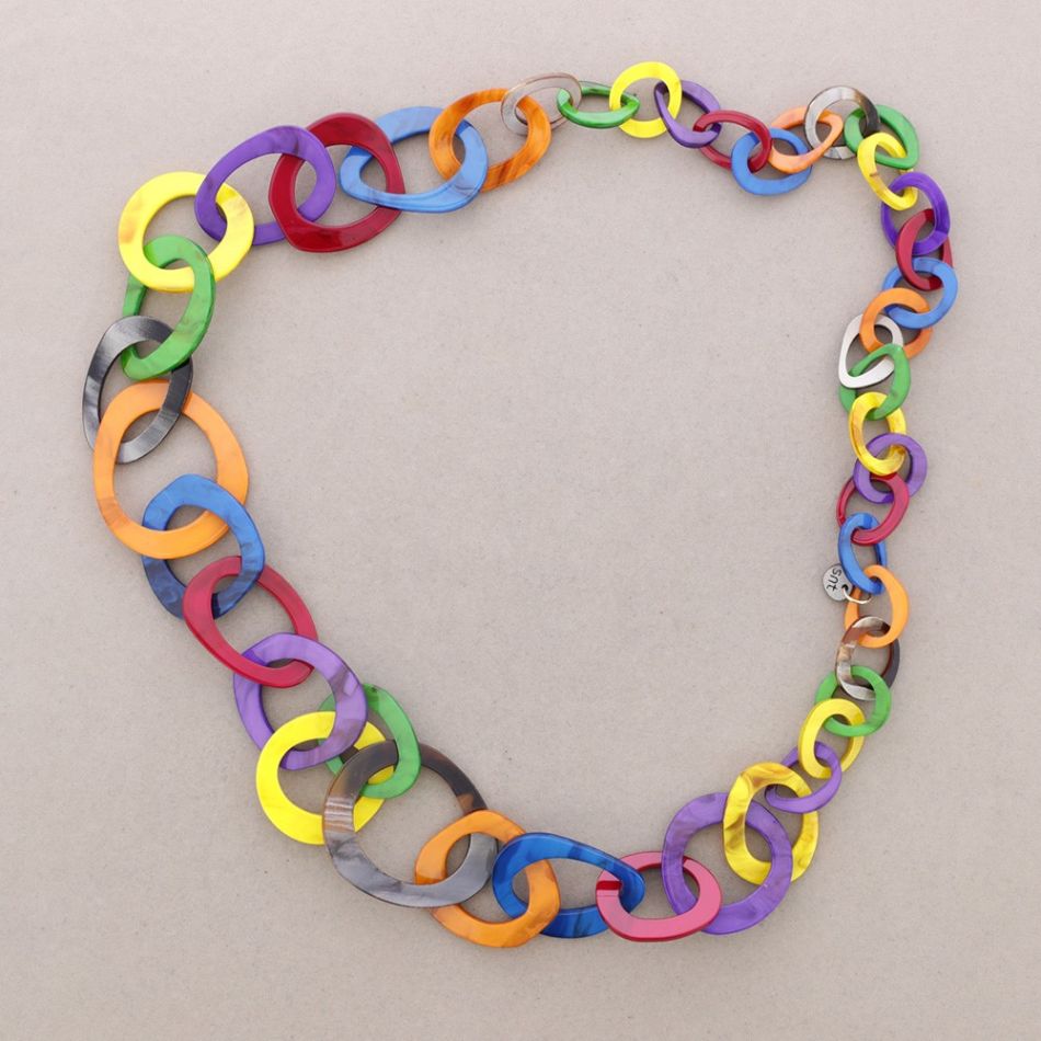 COLLAR LARGO ESLABONES RESINA