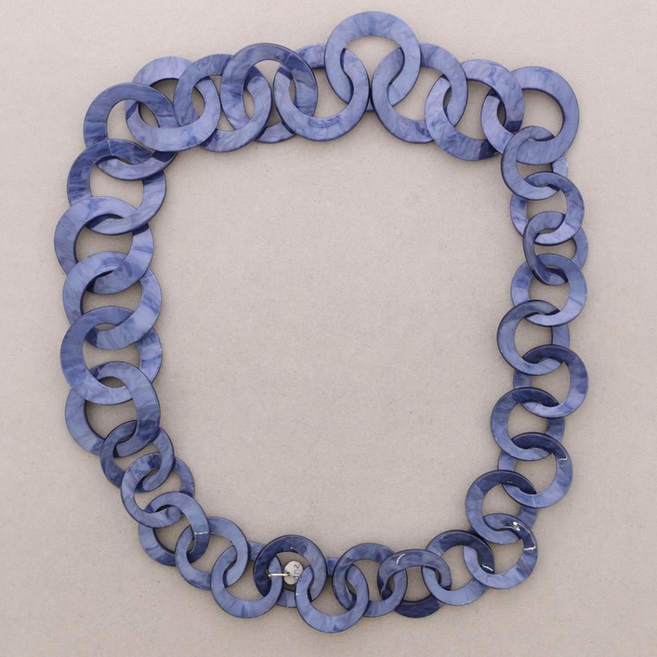 LONG MULTI-LINK NECKLACE