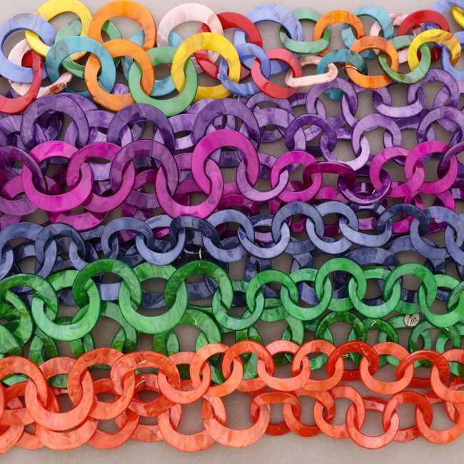 LONG MULTI-LINK NECKLACE