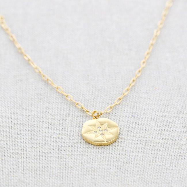 CRYSTAL MEDAL PENDANT STEEL SHORT NECKLACE