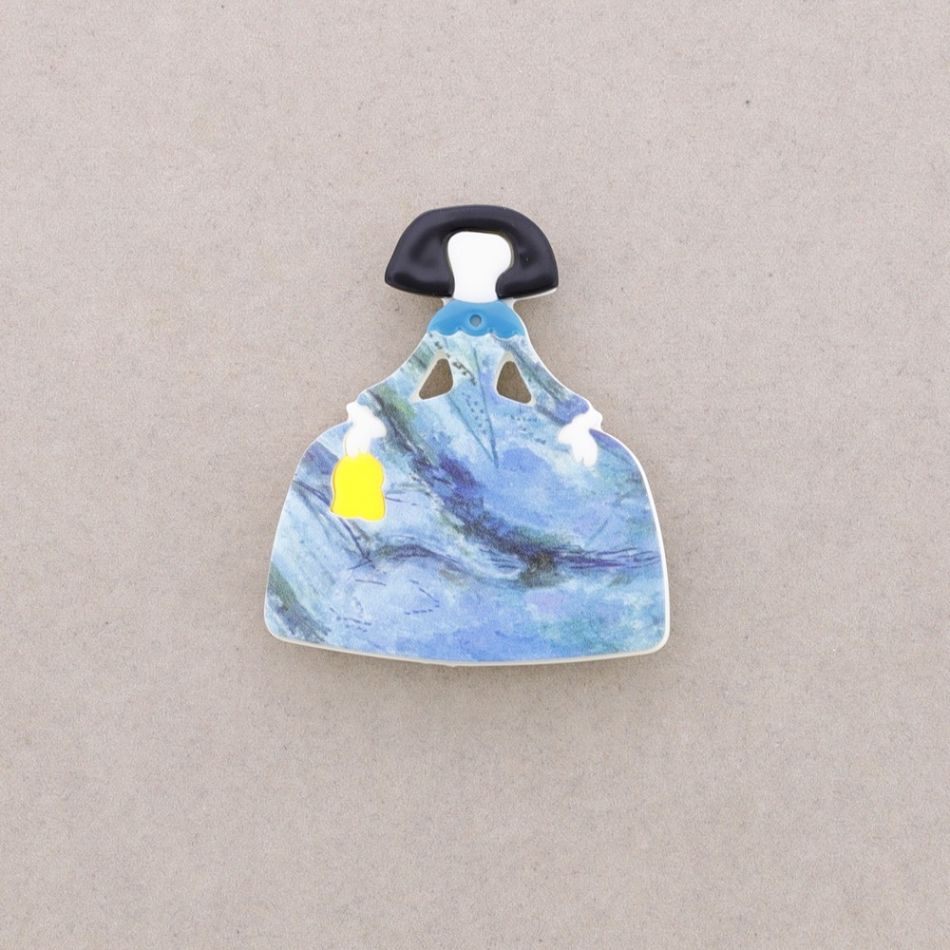 LADY MAGNETIC BROOCH